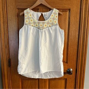 AMK beautiful tank top. Size Large